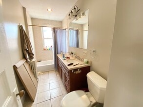 45 Cherokee St, Unit 45 Cherokee Street in Boston, MA - Foto de edificio - Building Photo