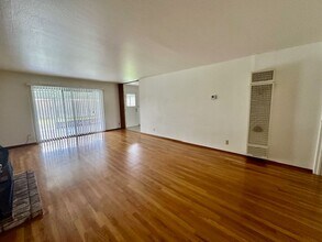 1311 Klamath Dr in San Jose, CA - Foto de edificio - Building Photo