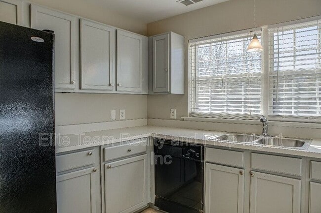 2132 Mallard Woods Pl in Charlotte, NC - Building Photo - Building Photo