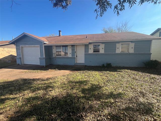 property at 2449 Westwood Dr