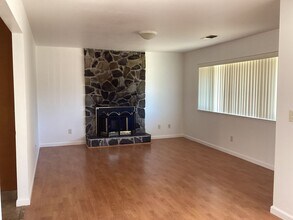 1786 Reinelt Ave in Santa Cruz, CA - Building Photo - Building Photo