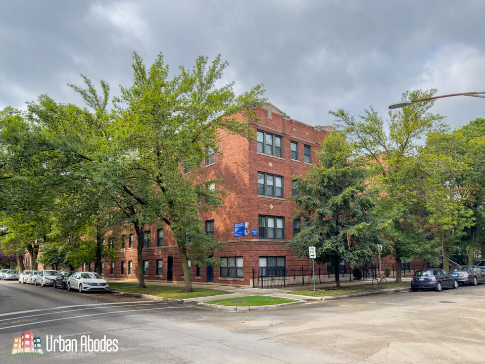 4407 N Wolcott Ave, Unit A00C in Chicago, IL - Foto de edificio