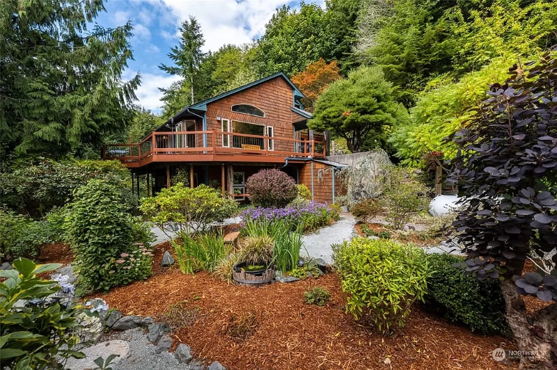 23848 Carlson Pl in Mount Vernon, WA - Building Photo