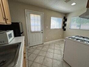 309 Mission St in Lodi, CA - Building Photo - Building Photo