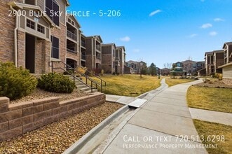 2900 Blue Sky Cir in Erie, CO - Foto de edificio - Building Photo