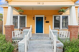 1913 Lubbock St in Houston, TX - Building Photo - Building Photo