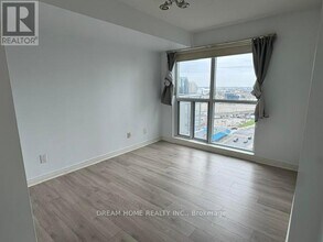 1404-1470 TOWN CENTRE Ct in Toronto, ON - Building Photo - Building Photo