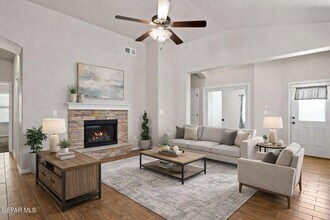 7433 Dewberry Dr in El Paso, TX - Building Photo - Building Photo