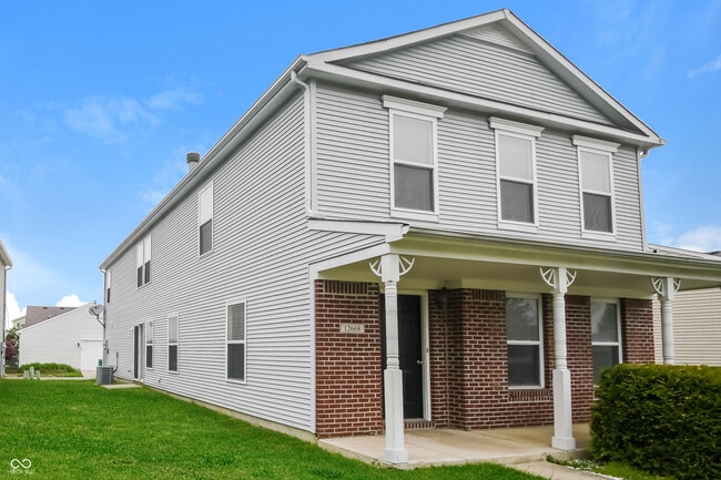 12668 Courage Crossing in Fishers, IN - Building Photo - Building Photo