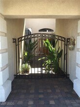 6299 Pale Pavilion Ave in Las Vegas, NV - Building Photo - Building Photo