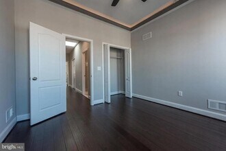 23 N East Ave in Baltimore, MD - Building Photo - Building Photo
