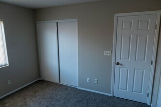 4031 Asante Cove St in Las Vegas, NV - Building Photo - Building Photo