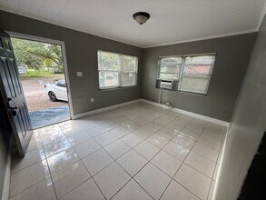 3618 Machado St in Tampa, FL - Building Photo - Building Photo