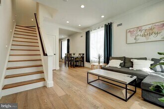 1270 N Newkirk St in Philadelphia, PA - Building Photo - Building Photo