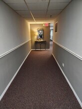 235 N Mill Rd, Unit 106B in Addison, IL - Building Photo - Building Photo