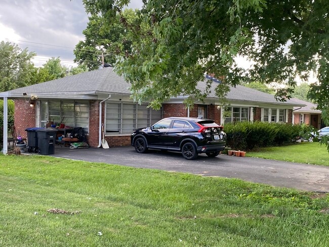 709 Timothy Dr in Frankfort, KY - Building Photo - Building Photo
