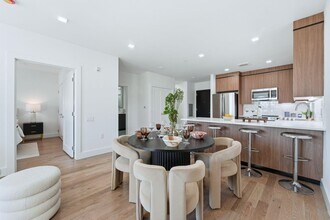 8404 4th Ave in North Bergen, NJ - Building Photo - Building Photo