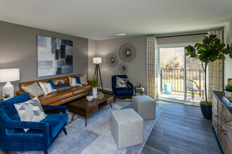 Ascent at Signal Mountain in Chattanooga, TN - Building Photo - Interior Photo