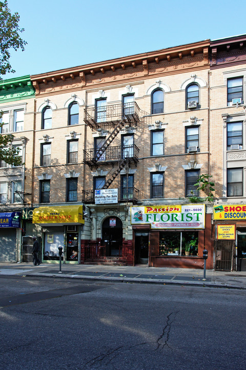 860 Nostrand Ave in Brooklyn, NY - Foto de edificio