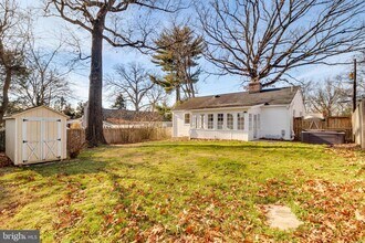 10003 Portland Pl in Silver Spring, MD - Building Photo - Building Photo