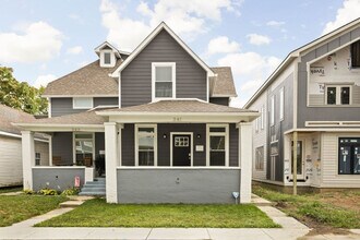 341 Parkway Ave in Indianapolis, IN - Building Photo - Building Photo