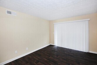 Reserve at Brookhaven in Atlanta, GA - Building Photo - Building Photo