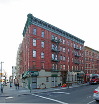 218-218A St Anns Ave in Bronx, NY - Foto de edificio - Building Photo