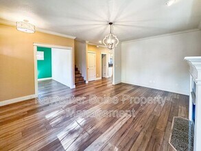 998 E Shadow Creek Ln in Eagle, ID - Building Photo - Building Photo