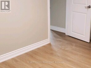 3 Lockdare St in Toronto, ON - Building Photo - Building Photo