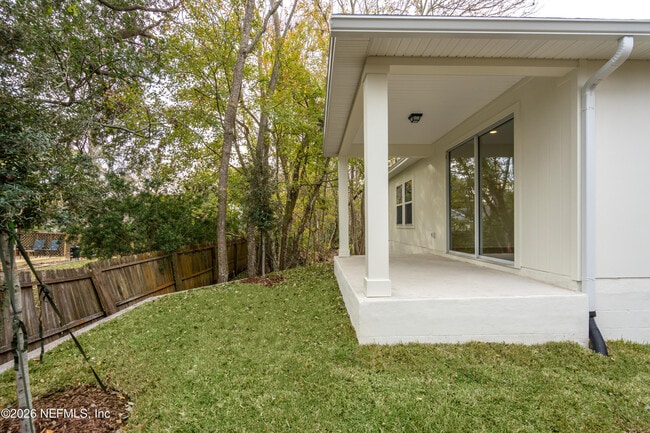 221 Dartmouth Rd in St. Augustine, FL - Building Photo - Building Photo