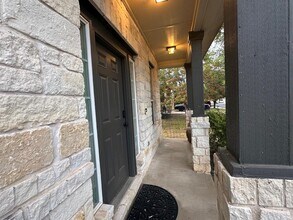 307 Grutsch Dr in Bastrop, TX - Building Photo - Building Photo