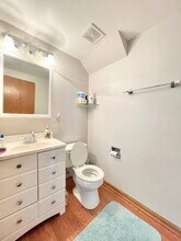 2565 Dickens Ct in Aurora, IL - Building Photo - Building Photo