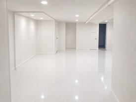 2051 33rd St, Unit 1B in Astoria, NY - Building Photo