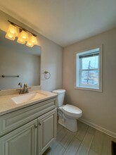 1828 E Pratt St in Baltimore, MD - Building Photo - Building Photo