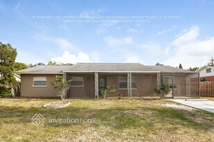 412 59th Ave Dr W in Bradenton, FL - Building Photo