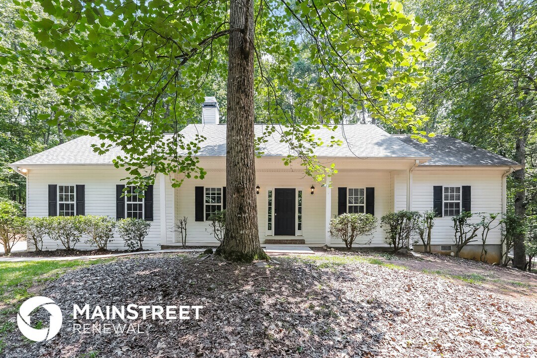 3464 Rock Ridge Dr in Gainesville, GA - Foto de edificio