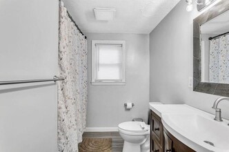 80 Victoria St in Springfield, MA - Building Photo - Building Photo