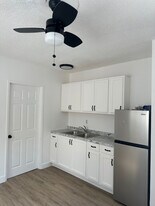 9036 Carson St, Unit #3 in Culver City, CA - Building Photo