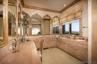 14716 Ladys Secret Ct in Rancho Santa Fe, CA - Building Photo - Building Photo