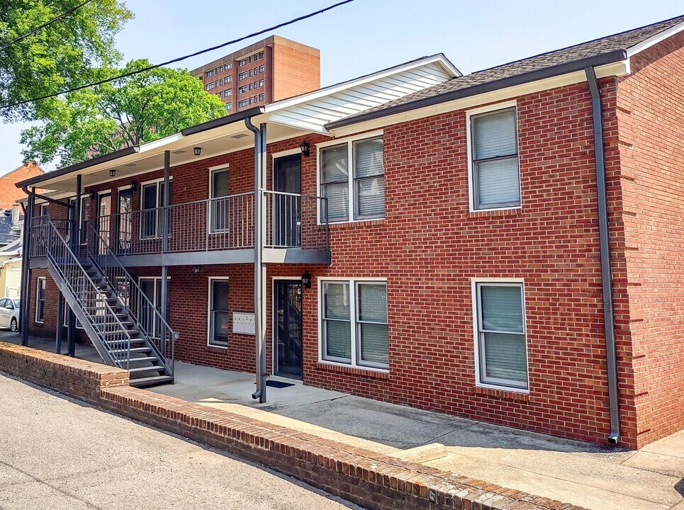 Poston West in Nashville, TN - Foto de edificio
