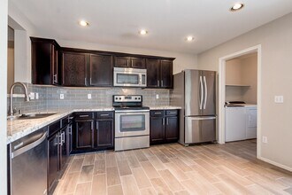 1283 E Clifton Ave in Gilbert, AZ - Building Photo - Building Photo