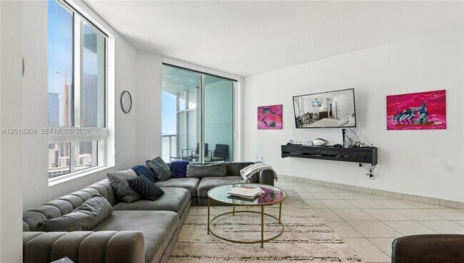 property at 1900 N Bayshore Dr
