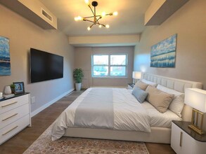 1903 Country Ln in Ewing Township, NJ - Foto de edificio - Building Photo