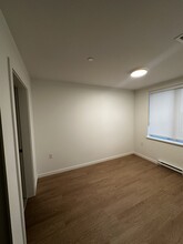 1807 Larch St in Vancouver, BC - Building Photo - Building Photo