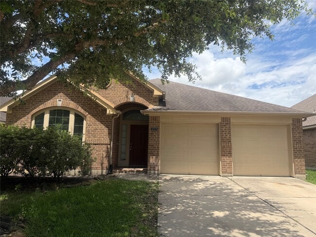 property at 10919 Starling Creek Dr