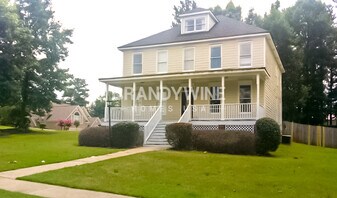 170 Memory Ln in Stockbridge, GA - Building Photo