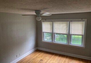 4705 Bellevue Ave in Louisville, KY - Building Photo - Building Photo