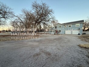 205 W Cherry Ln in Carlsbad, NM - Building Photo - Building Photo