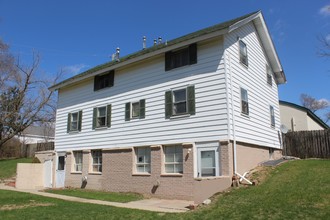 Francis Lane Apartments in Ortonville, MI - Building Photo - Building Photo