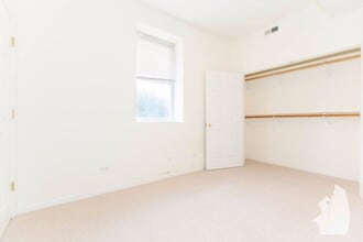 2112 N Campbell Ave in Chicago, IL - Building Photo - Building Photo